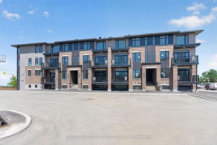 Property Photo: 138 Stardust Private ON K1T 3W6