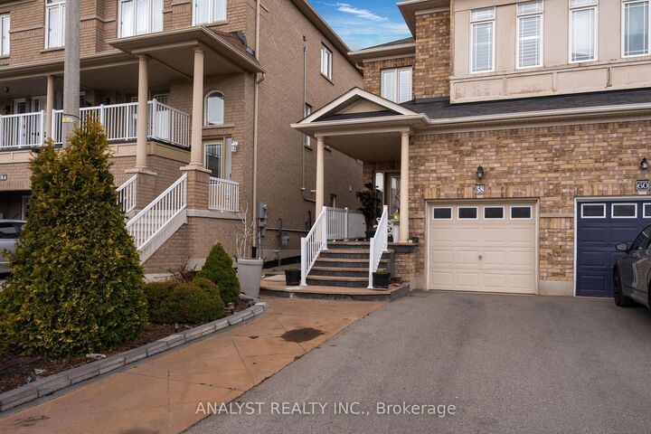 Property Photo: 58 Saint Grace Court ON L6P 3B9
