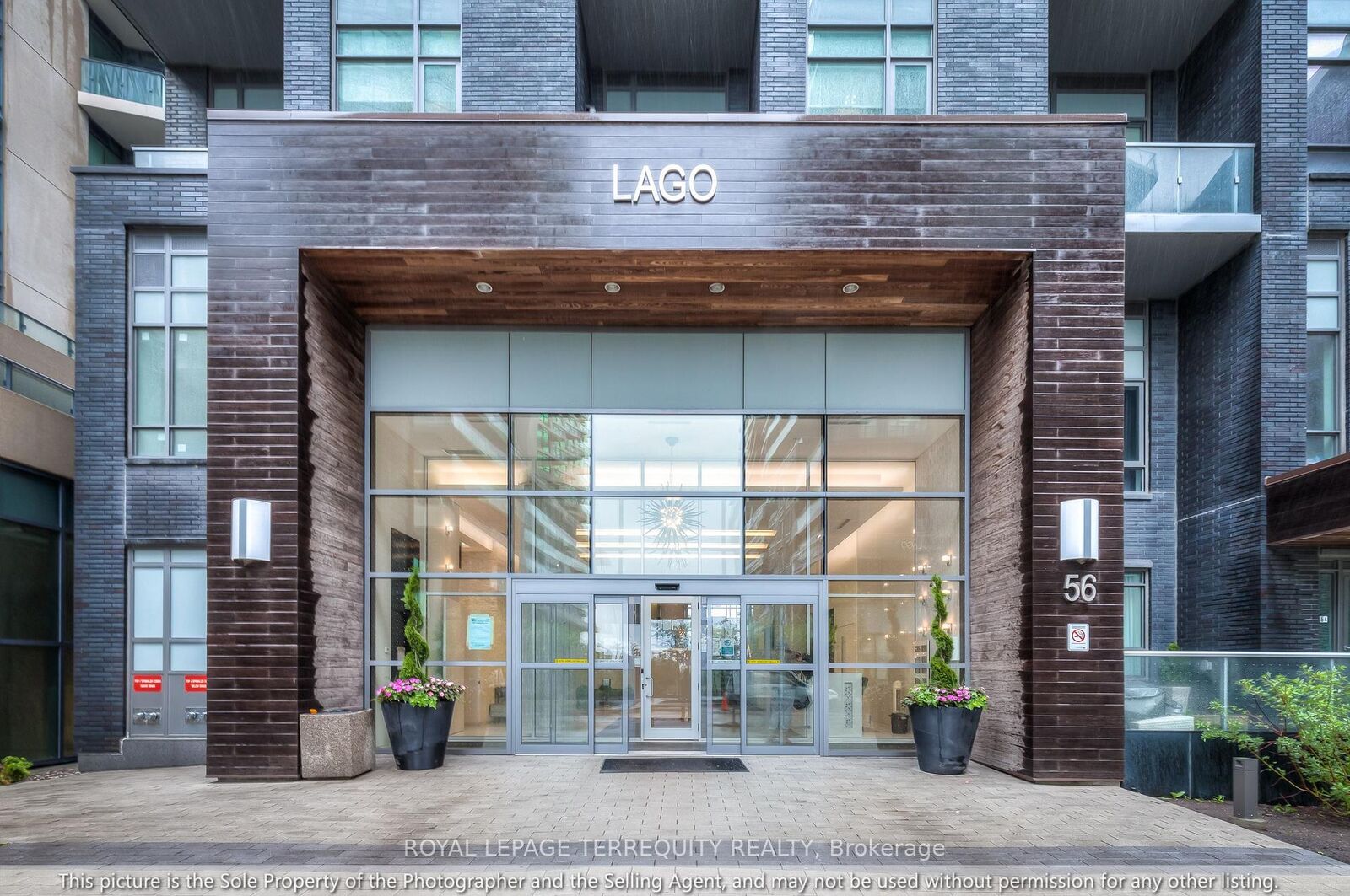 Property Photo: 56 Annie Craig Drive 606 ON M8V 0C8