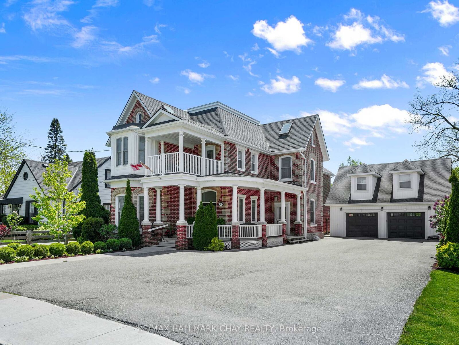 Property Photo: 97 Nelson Street W ON L9R 1H1