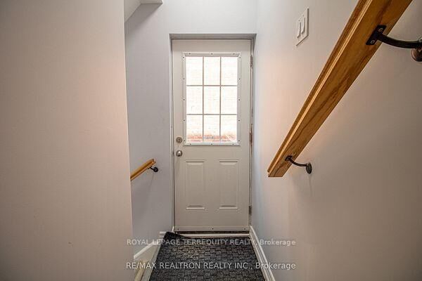 Property Photo: 32 Crombie Street Bsmt ON L1C 4A1