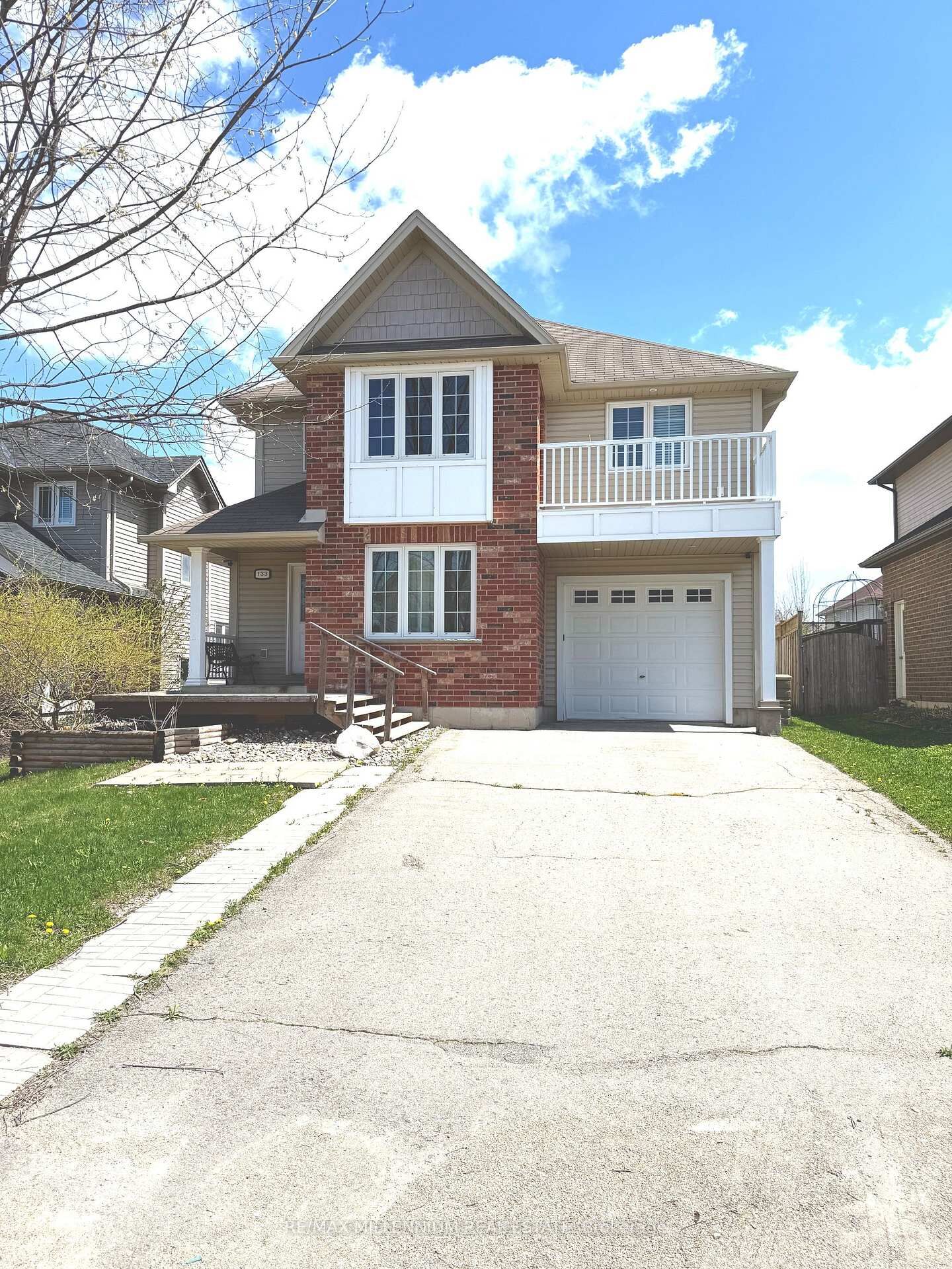 Property Photo: 133 Fleming Way ON L9V 3E5