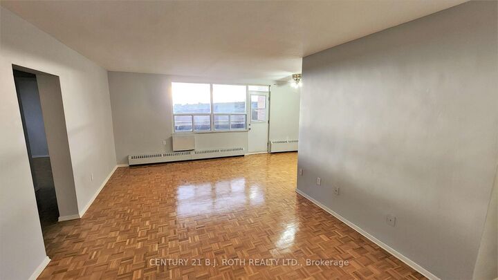 Property Photo: 37 Peel Street 808 ON L4M 3L1