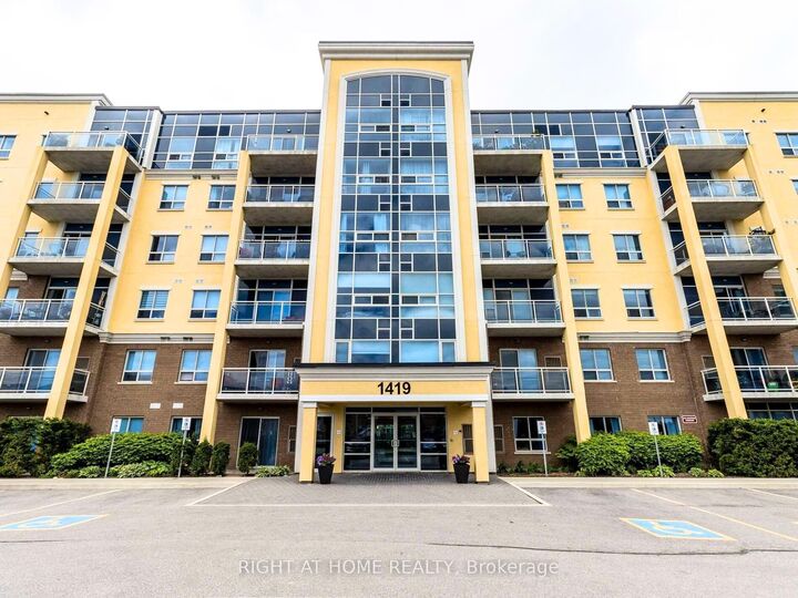 Property Photo: 1419 Costigan Road 308 ON L9T 2L4