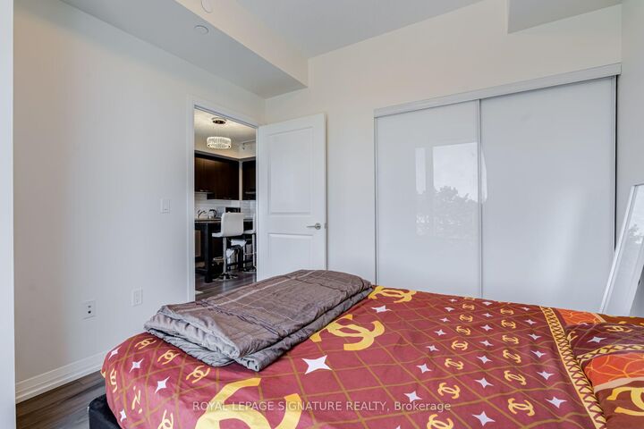 Property Photo: 50 Ann O'Reilly Road 332 ON M2J 0C9
