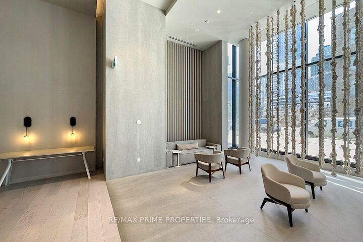 Property Photo: 55 Cooper Street 4007 ON M5E 0G1
