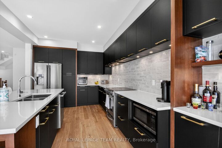 Property Photo:  988 Beckton Heights N/A  ON K2S 2X6 