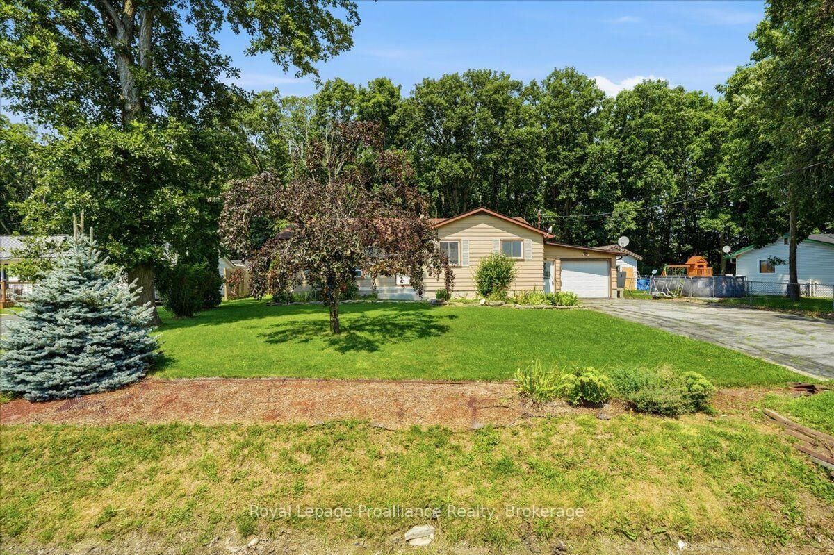 Property Photo: 505 County Road 8 N/A ON K7R 3K6