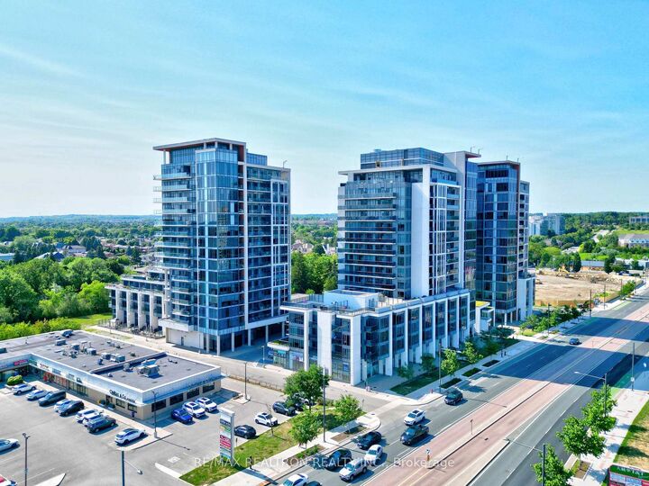 Photo de la propriété: 9618 Yonge Street 801 ON L4C 0X5