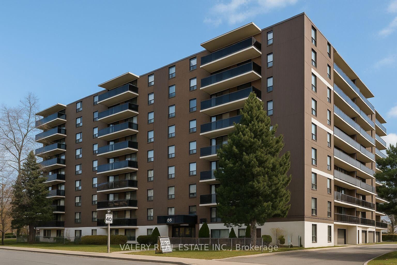 Property Photo: 35 Confederation Drive 717 ON M1G 1A2
