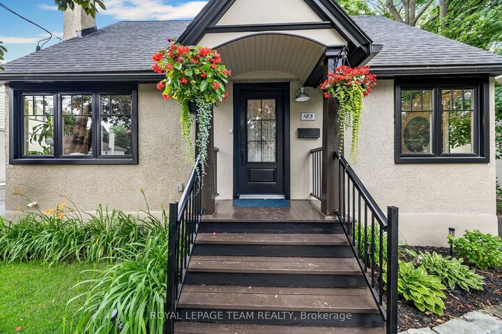 Property Photo: 185 Camelia Avenue ON K1K 2X7