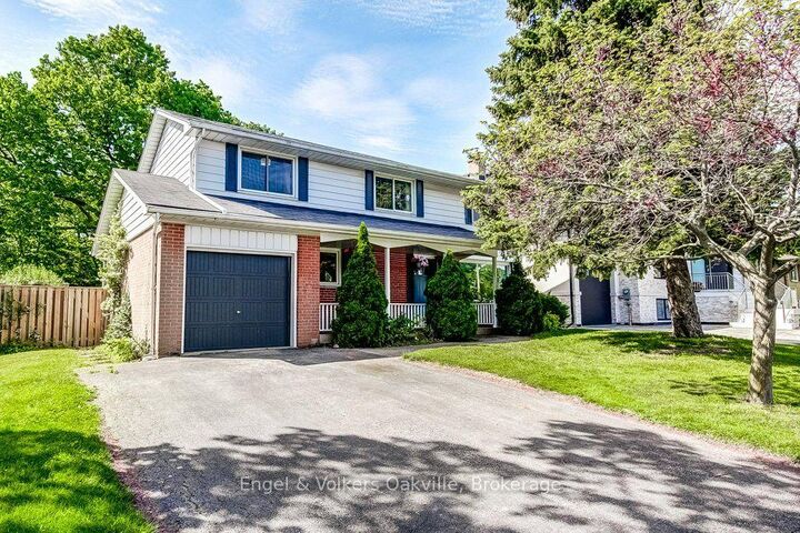 Property Photo: 75 Ridge Drive ON L6H 1B7