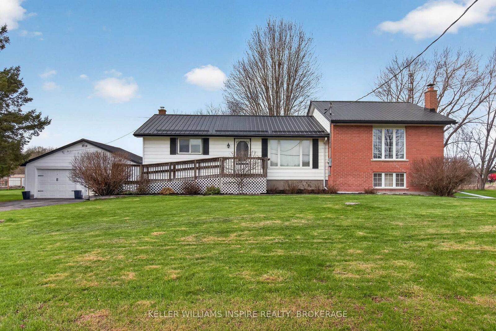 Property Photo:  337 Simmons Road  ON K0H 2H0 