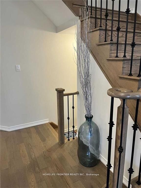 Property Photo:  127 Munro Circle  ON N3T 0R4 