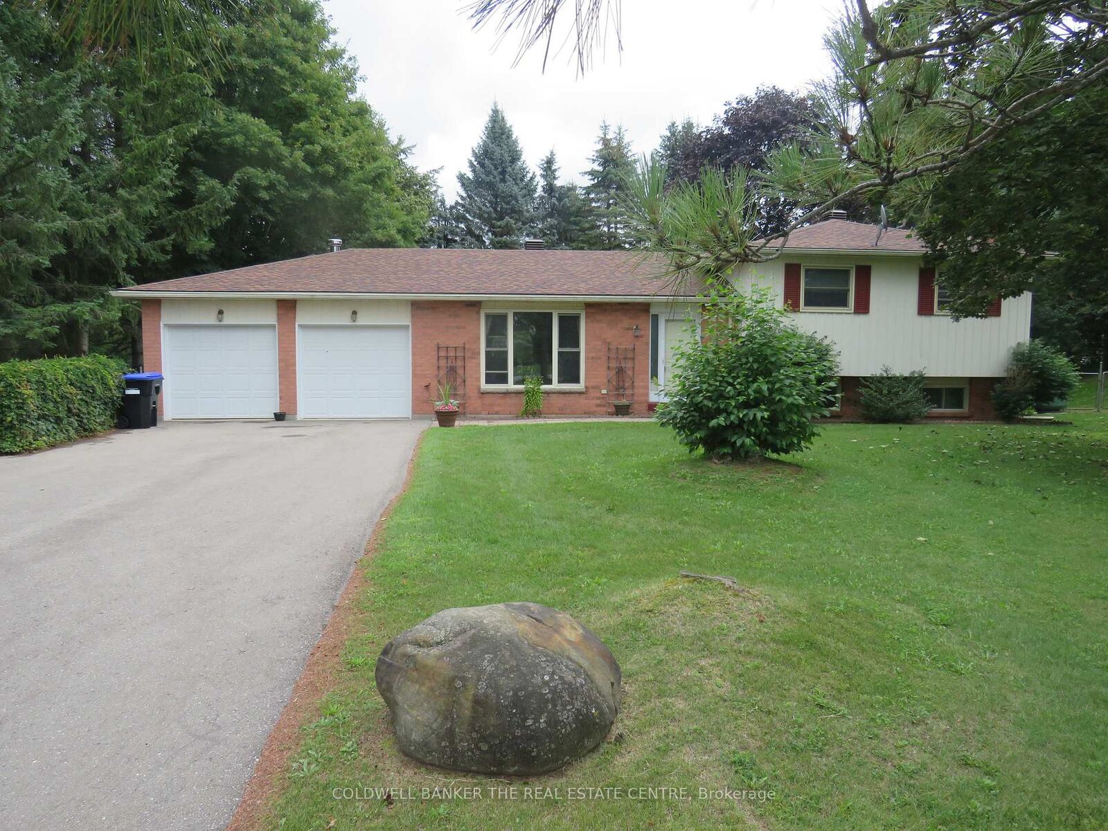 Property Photo: 5471 8th Line ON L0L 1L0
