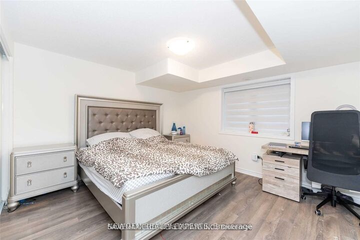 Property Photo: 250 Lagerfeld Drive 8 ON L7A 5G9