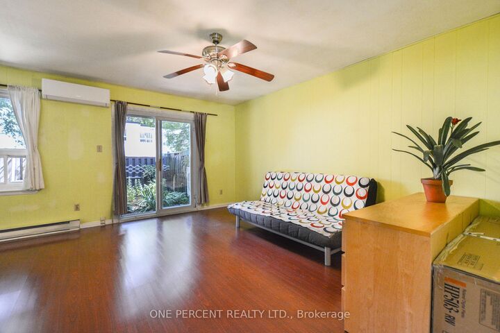 Property Photo: 2550 Birchmount Road 20 ON M1T 2M5