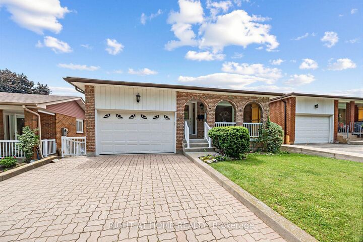 Property Photo: 3126 McCarthy Court ON L4Y 3Z5