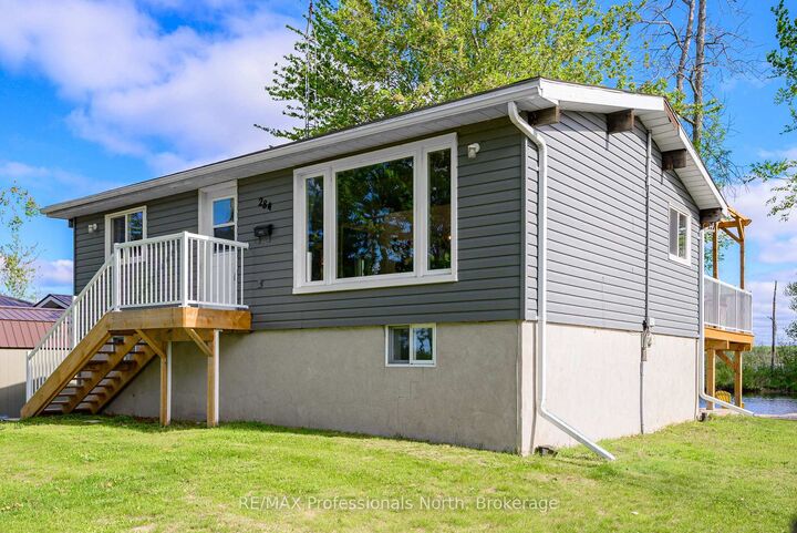 Property Photo: 284 Moorings Drive ON K0M 1N0