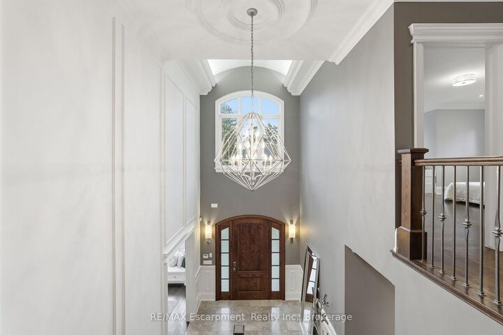 Property Photo: 4180 Lakeshore Road ON L7L 1A4