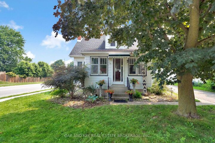 Property Photo:  120 Sydenham Street  ON N4S 7B5 