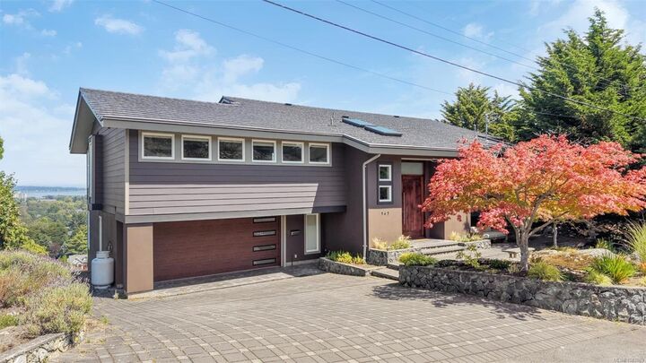 Property Photo: 141 Denison Rd BC V8S 4K2
