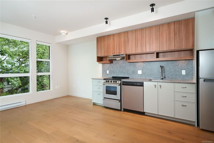 629 Speed Ave #205 — photo 1