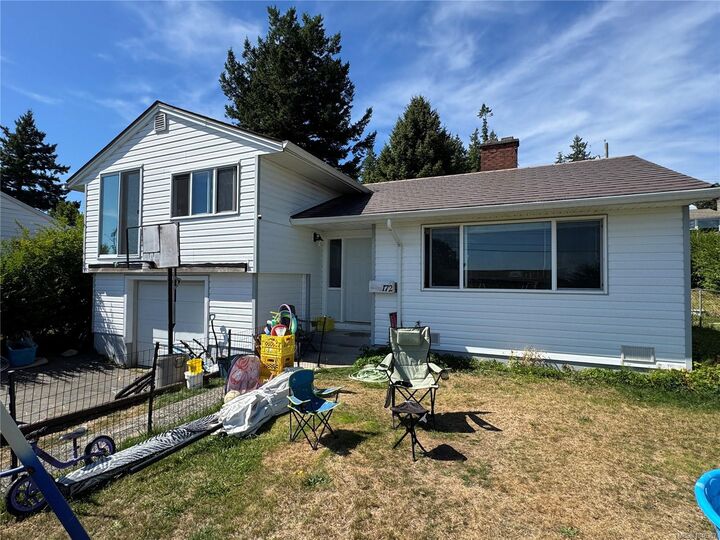 172 McLean St — photo 1