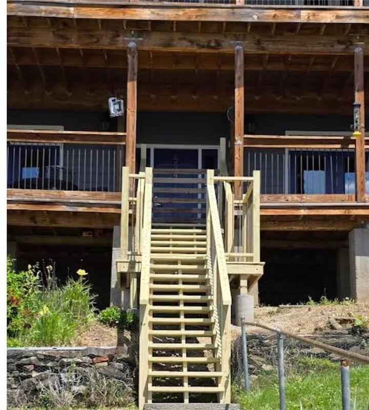 Property Photo:  524 W Jefferson St  PA 15212 