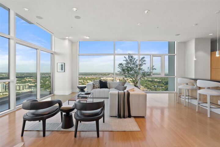 Property Photo:  555 E 5th Street 2901  TX 78701 