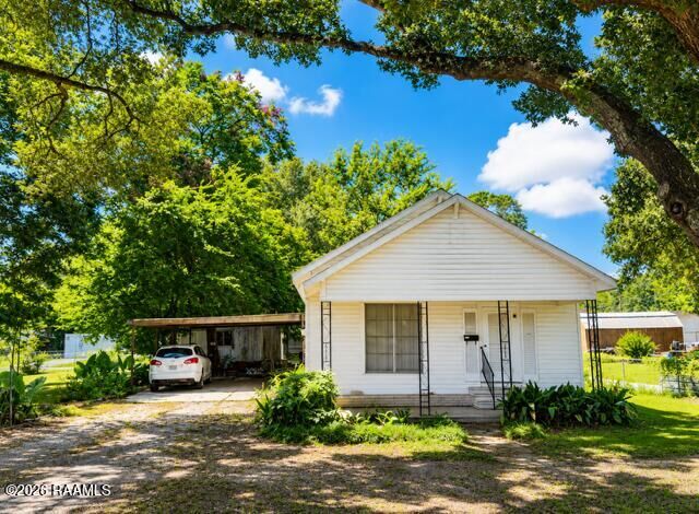 Property Photo: 510 E Pine Street LA 70526
