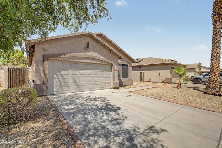 Property Photo:  6622 W Golden Lane  AZ 85302 