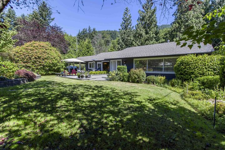 Property Photo: 3420 Rockview Place BC V7V 3H3