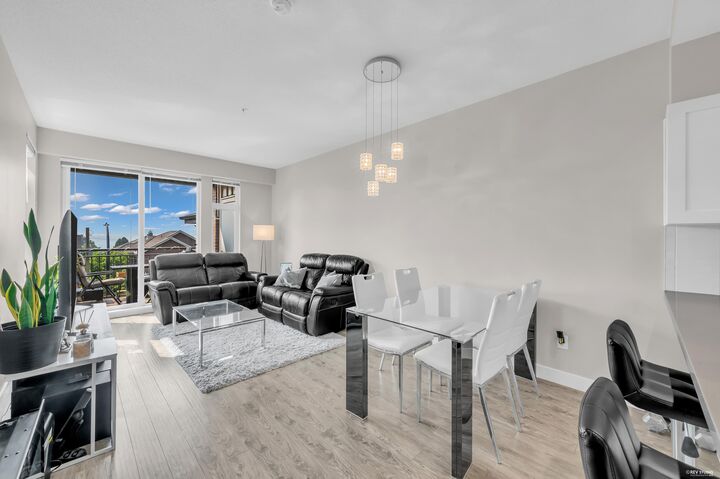 963 Charland Avenue 2201 — photo 1