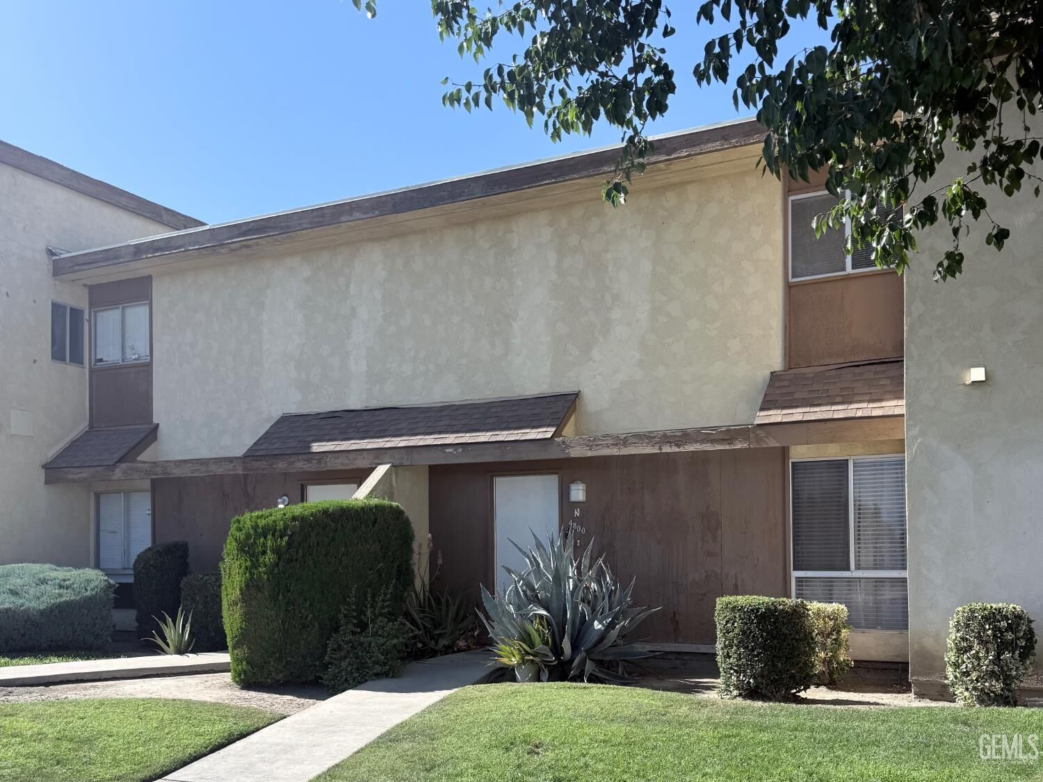 Property Photo: 4800 Nordic Drive N CA 93309