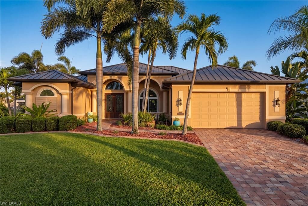 Property Photo:  2531 SW 28th Ave  FL 33914 