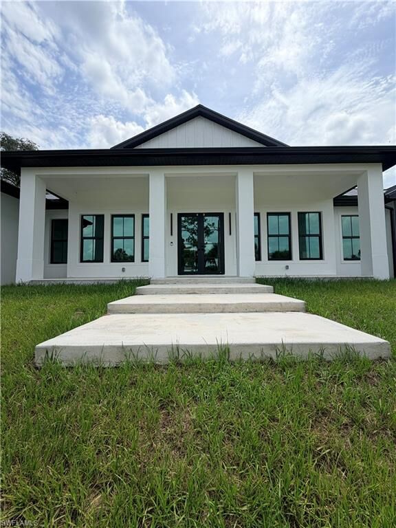 Property Photo: 14480 Old Olga Rd FL 33905
