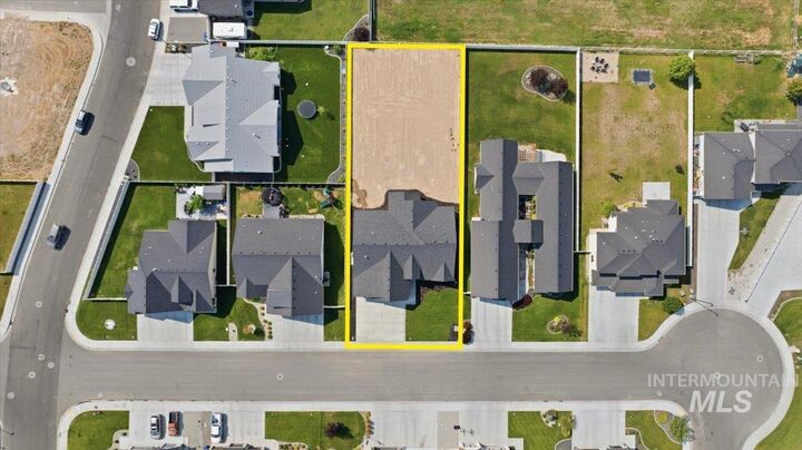 Property Photo:  3068 Moonrise Road  ID 83301 