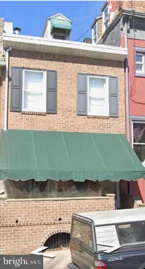 Property Photo:  1043 Walnut Street  PA 19601 