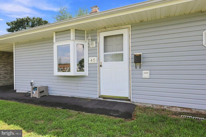 Property Photo: 45 Lavender Lane PA 19054