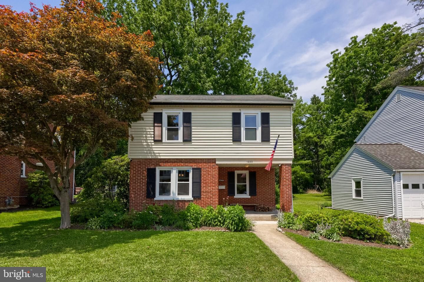 Property Photo: 1223 Elm Avenue PA 17603
