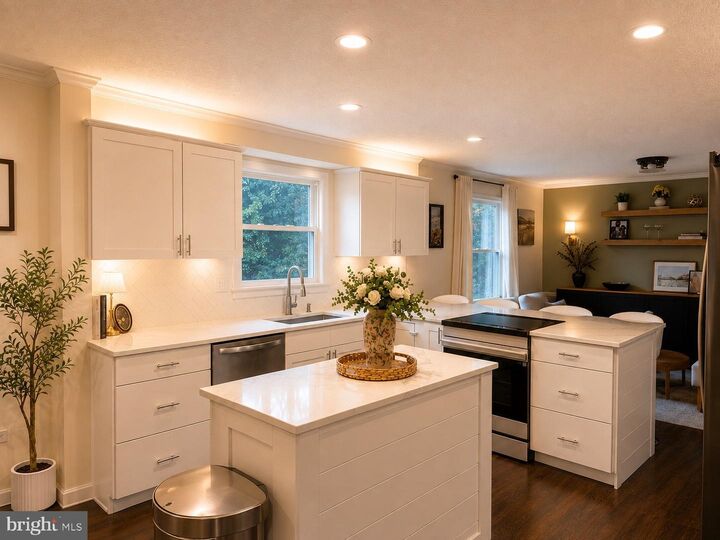 Property Photo: 15103 Colonial Court SW MD 21502