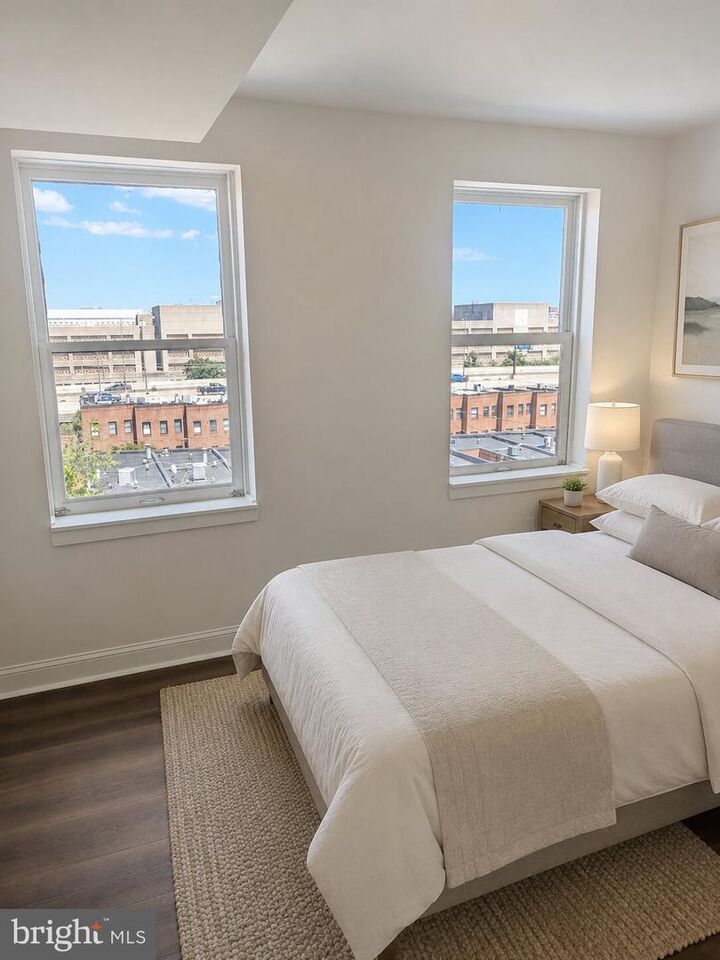 Property Photo:  923 N Calvert Street 3  MD 21202 
