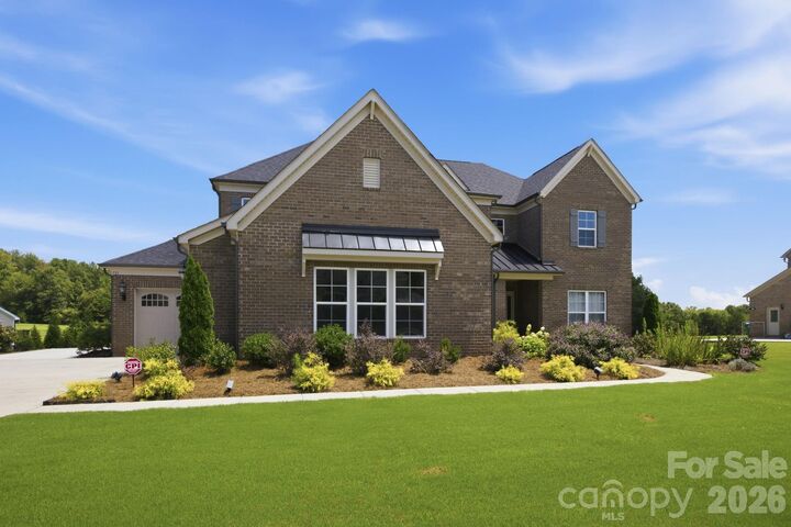 Property Photo:  721 Cavesson Way  NC 28110 