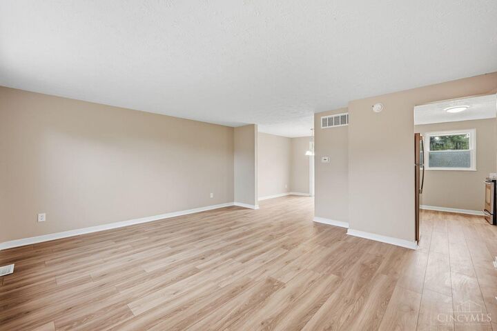 Property Photo: 3419 Springdale Road OH 45251