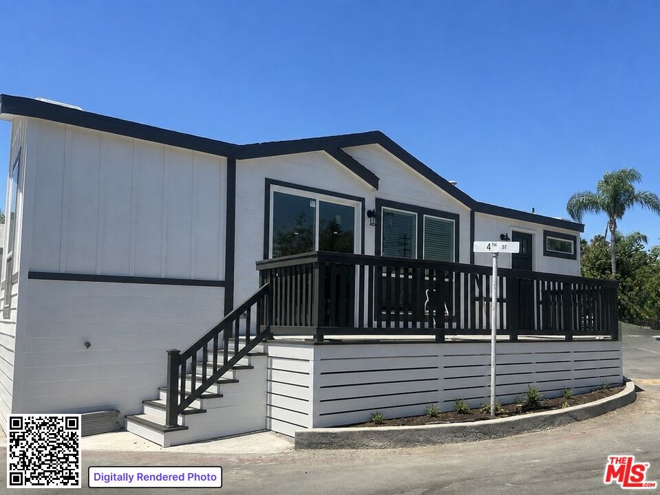 Property Photo:  12301 San Fernando Rd, Unit 502  CA 91342 