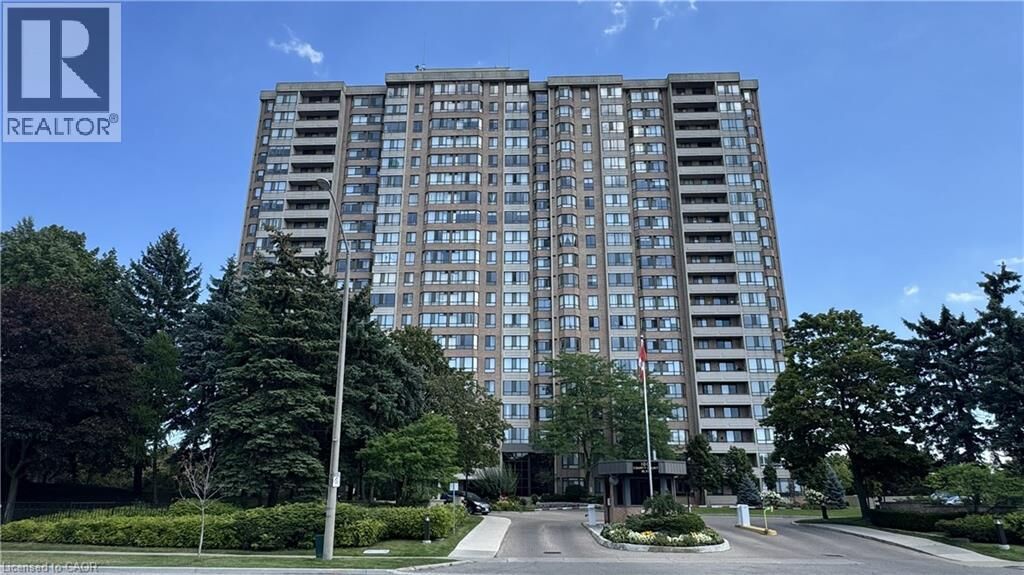 Property Photo:  100 County Court 707  ON L6W 3X1 