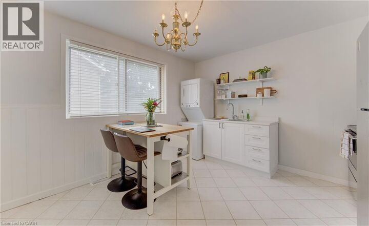 Property Photo:  125 Margaret Avenue  ON N2H 4H7 