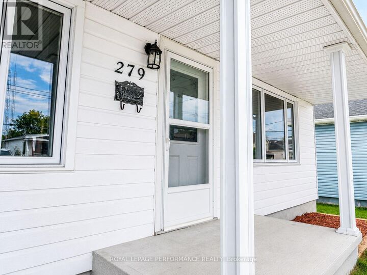 Property Photo:  279 Catherine Street  ON K6A 1Z7 