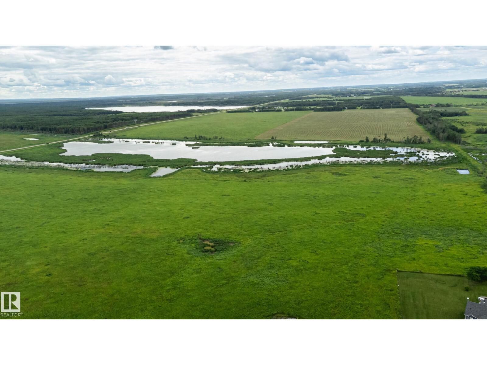 Property Photo: RR 424 And Hwy 28 AB T0A 0B0